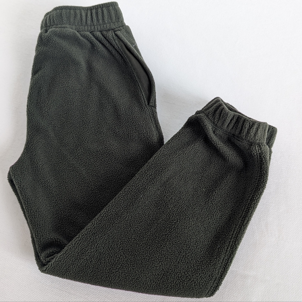 Old Navy Boys Green Joggers Size S (6-7)